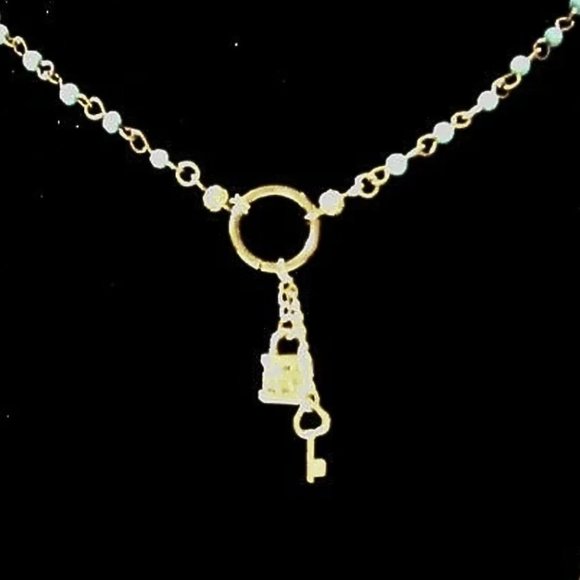 Discreet Day Captive Collar Necklace - Picture 4 of 5